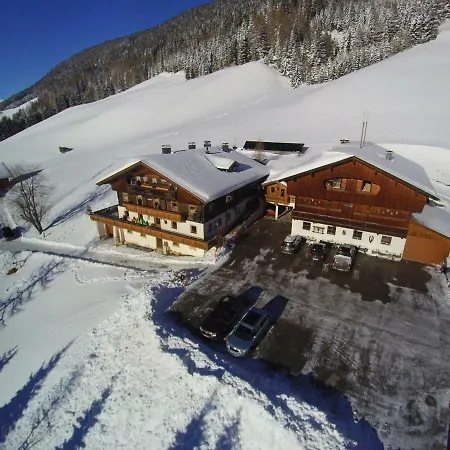 Gaestepension Klammer Pensión 3*